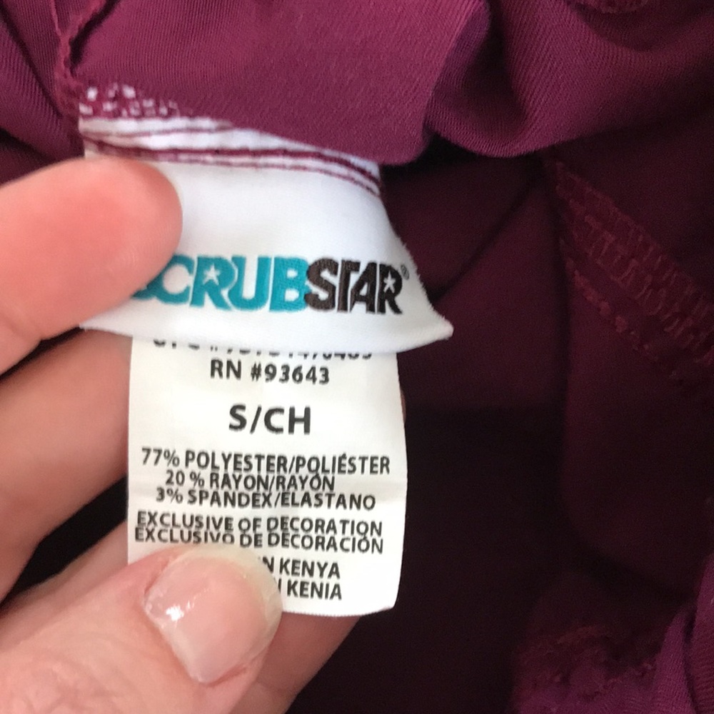 Scrubs - Picture 2 of 3